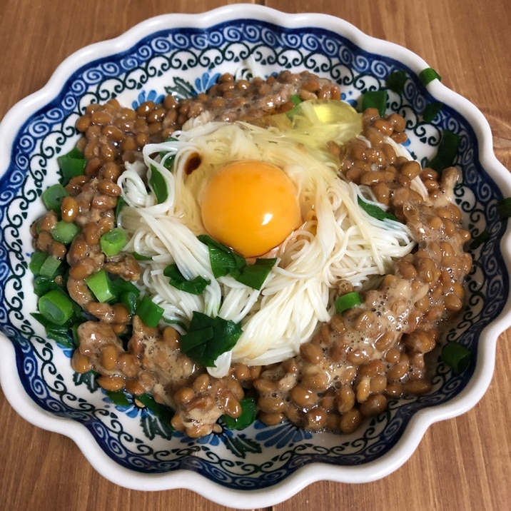 納豆卵素麺